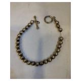 Silver beaded bracelet marked 925 8"  (16.8g) Silver beaded bracelet marked 925 8"  (16.8g)