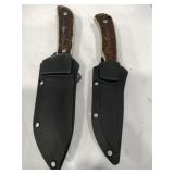2 Ozark trail knives with sheath 2 Ozark trail knives with sheath