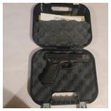 40sw Glock model 22gen 4 pistol 1 magazine 1 40sw Glock model 22gen 4 pistol 1 magazine 1