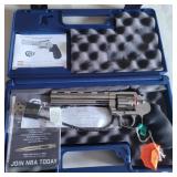 Colt king cobra .22lr new revolver model D 6 in Colt king cobra .22lr new revolver model D 6 in