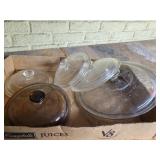 5 Pyrex lids 5 Pyrex lids