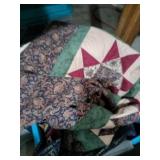 Tote of quilted wall hangings Tote of quilted wall hangings
