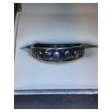 Sterling band Marked 925 (3.4g) Sterling band Marked 925 (3.4g)