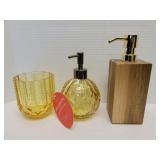 3 pcs-2 bath soap pumps & cup 3 pcs-2 bath soap pumps & cup