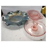 Group of carnival and pink depression glass Group of carnival and pink depression glass
