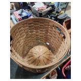 1984 Longaberger basket 1984 Longaberger basket