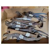 Hand tools wrenches, pliers Hand tools wrenches, pliers