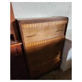 Mid century modern dresser 28x18x30 Mid century modern dresser 28x18x30