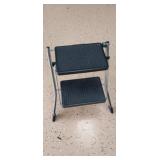 Small step stool