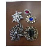 5 Brooches