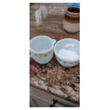 Pyrex cream and sugar dish