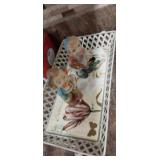 Decorative wire basket and 2 porcelain figurines