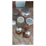 Sat and pepper shakers