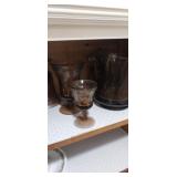 17pc Brown glass pitcher and glass set