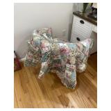 Childï¿½s quilt Victorian Heart 44 inches nice