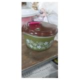 1qt spring blossom Pyrex casserole dish