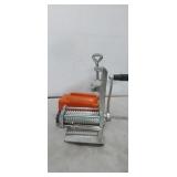 Heavy duty meat tenderizer
