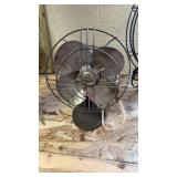 K-m Jack Frost 9 inch metal fan Knapp monarch