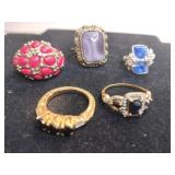 5  costume jewelry rings