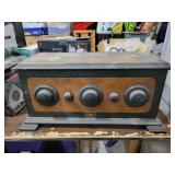 Vintage Trinol tube radio