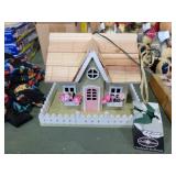 Handmade birdhouse 9x7 New