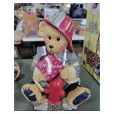 Firefighter bear bank 9in has plug