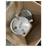 Pressure cooker extra lids