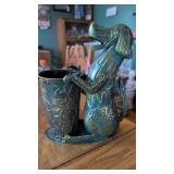 Cute metal dog stand. Bucket is 7 inches tall,