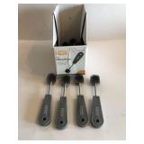 4-1 in Fitting brushes