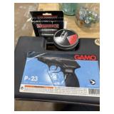 Gamo P23 CO2 pistol with pellets and CO2