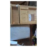 Expandable bathtub tray with bath pillow