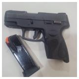 40 Taurus PT140 G2 pistol 1 magazine serial #