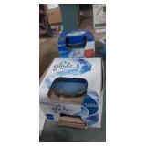 2 electric Glade wax warmers