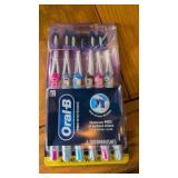 6 toothbrushes