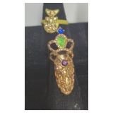 Gorgeous Fish & Giraffe Ring Costume Jewelry