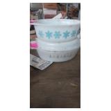 Pyrex snowflake pattern casserole dish, and