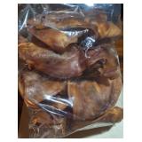 Box of 19 pig ear dog treats