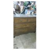 Bassett 3 drawer dresser