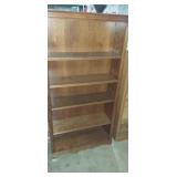 Wooden bookshelf with 4 shelves 60x31x10