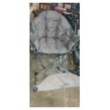 Folding lounge chair with foot rest