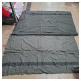 2 wool military blankets aprox 80inx 63in