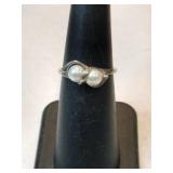 14k pearl ring marked 14k size 5 0.055oz