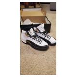 Like new Nike 12 retro youth size 6ï¿½. 100%