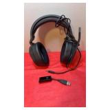 Corsair Hs65 wired gaming headset with microphone