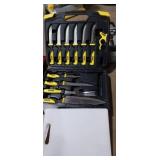 Stanley knife and cutting board set