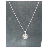 Silver box chain flower pendant necklace marked