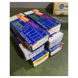 6 roundhouse HO train car sets