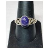Silver lapis Stone marked 925  ring size 9.