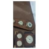 Barometers / weather stations