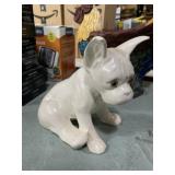 Ceramic dog figurine 8ï¿½ x 8ï¿½